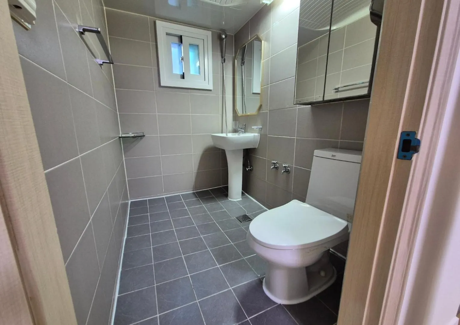 Seonja House Apartment Seoul
