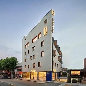 H Itaewon Хостел