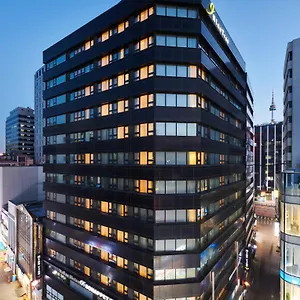 Nine Tree By Parnas Myeongdong 1 מלון